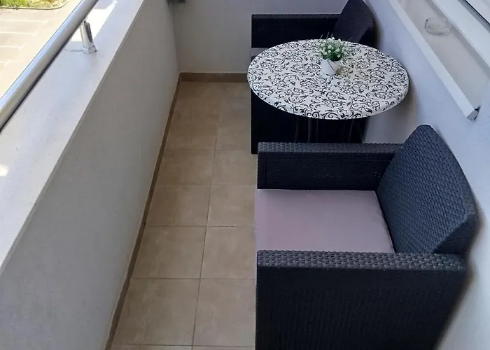 Sara Lux Apartman